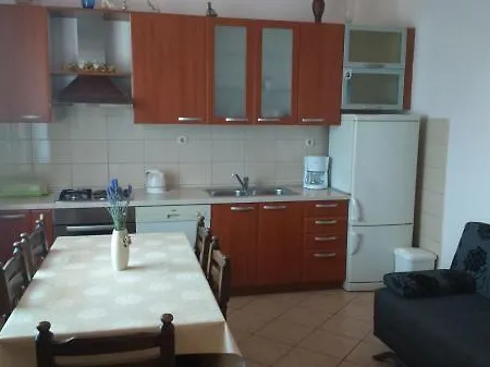 Petra Pakoštane