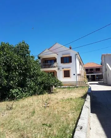 Petra Apartment